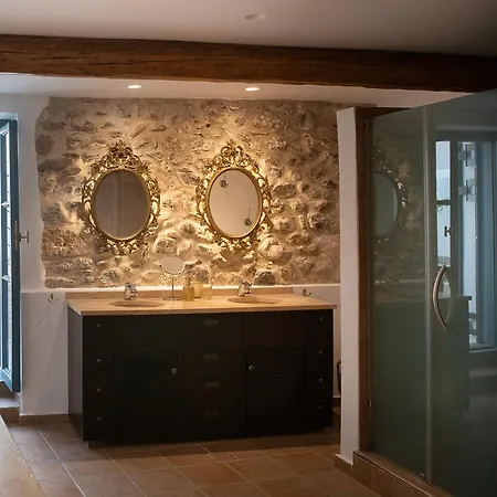 Villa Positivespace Heights