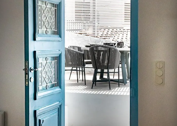 Villa Positivespace Heights